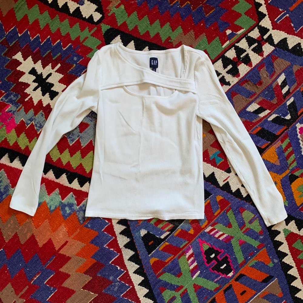 GAP elevated basic - long sleeve white tshirt cutout neckline - ribbed - stretch